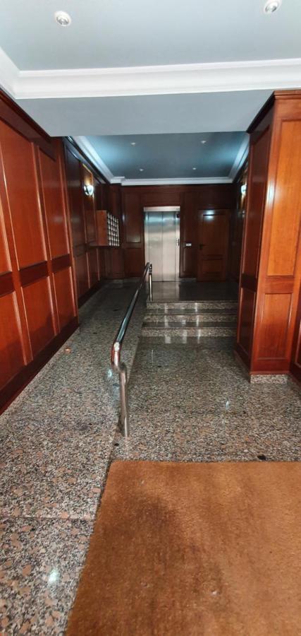 El Centro De Vigo Apartment Bagian luar foto